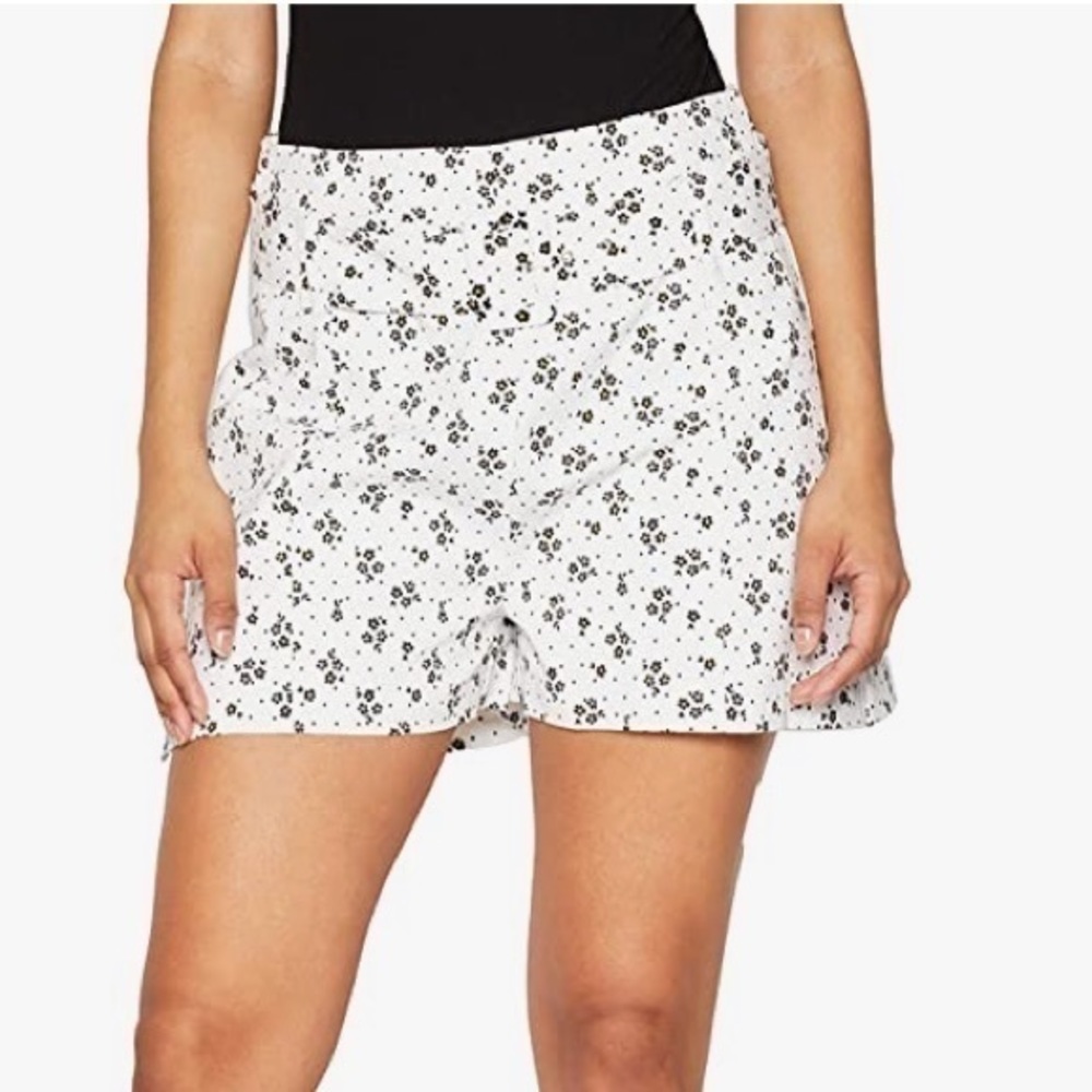 BCBGMAXAZRIA Women's Patterned Belted Shorts